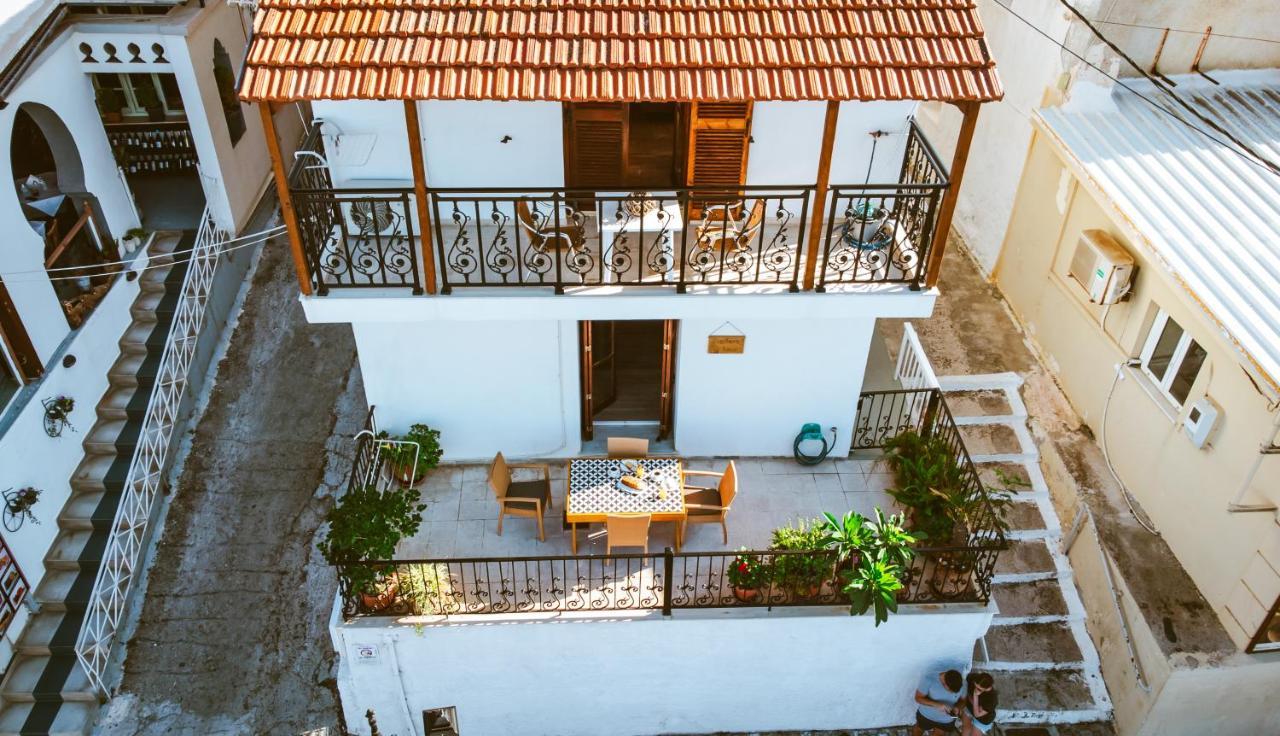 Appartement Evelinas House Platanias à Platanés Extérieur photo