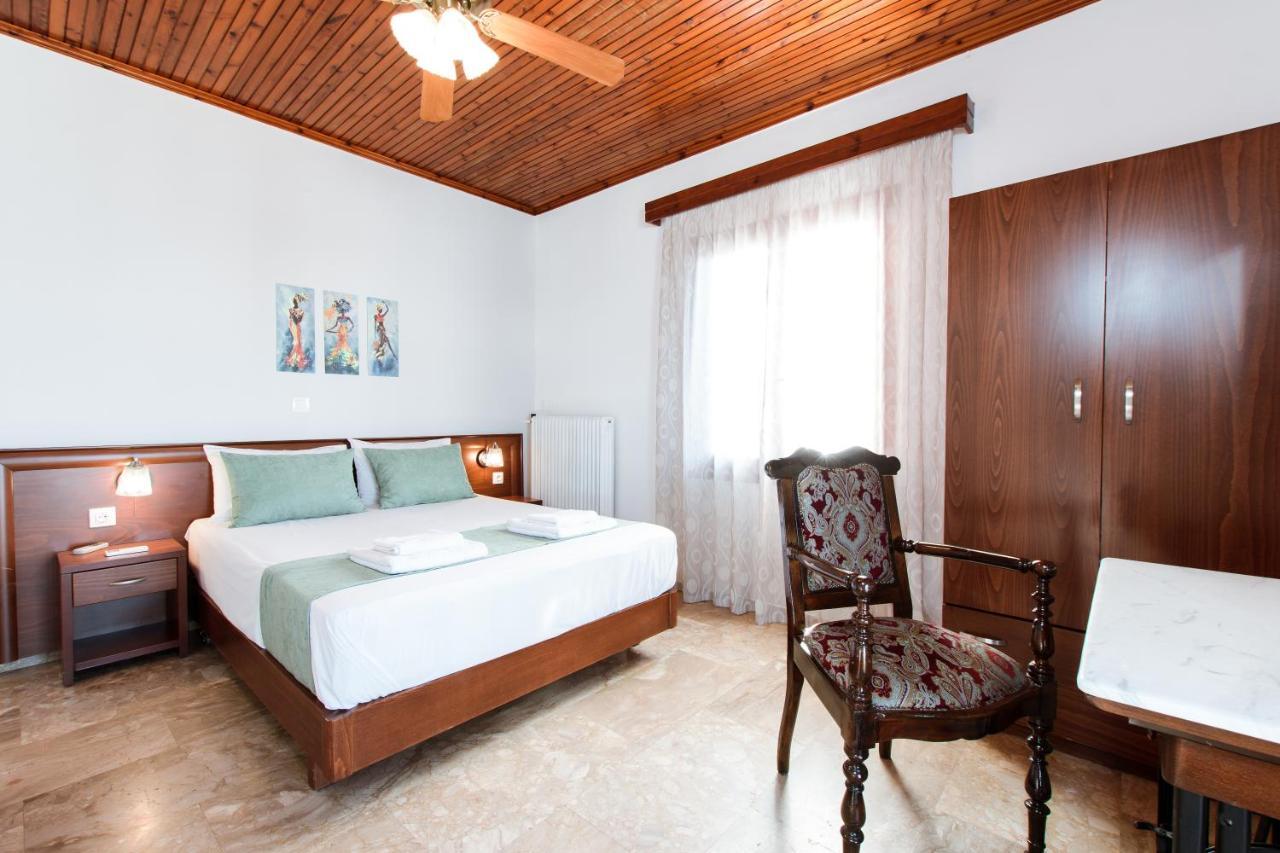 Appartement Evelinas House Platanias à Platanés Extérieur photo